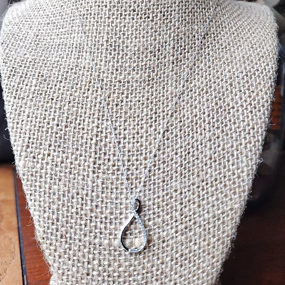 10k Solid White Gold Necklace With Infinity 10k Genuine Diamond Pendant - Picture 11 of 11